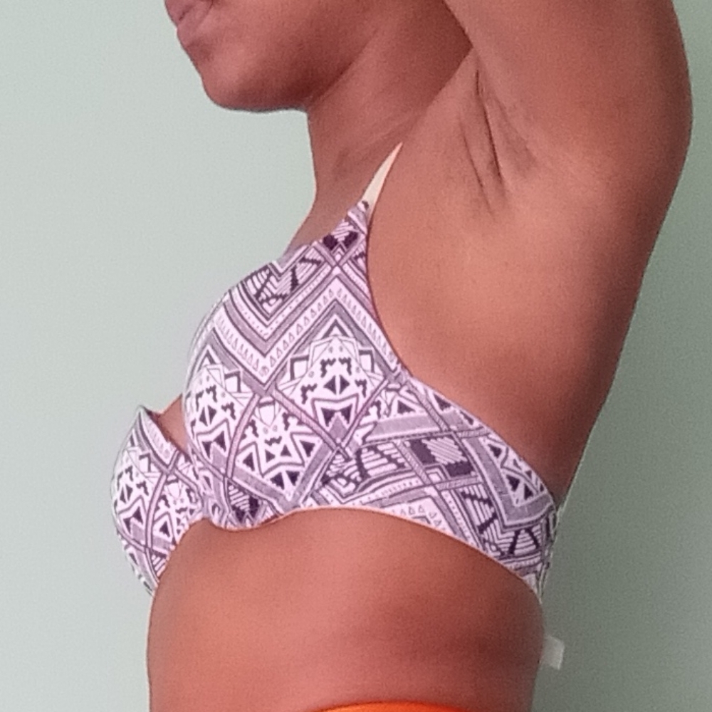 Victoria's secret Pink Aztec printed bra - Picture 5 of 9